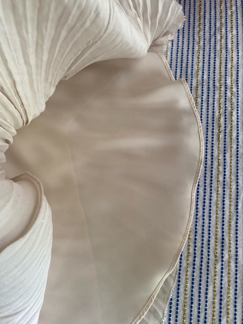 VINCE PLEATED CRUSHED MIDI SKIRT DRAPED CREAM  SIZE XS - Picture 10 of 11